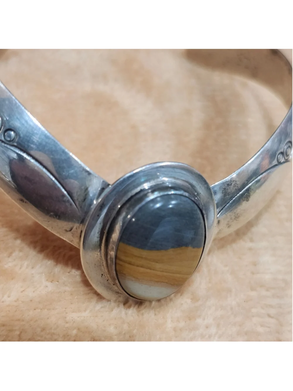 Sterling Silver LA Star Vintage Cuff Bracelet with stone